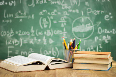 Estudiar en instituciones privadas y públicas